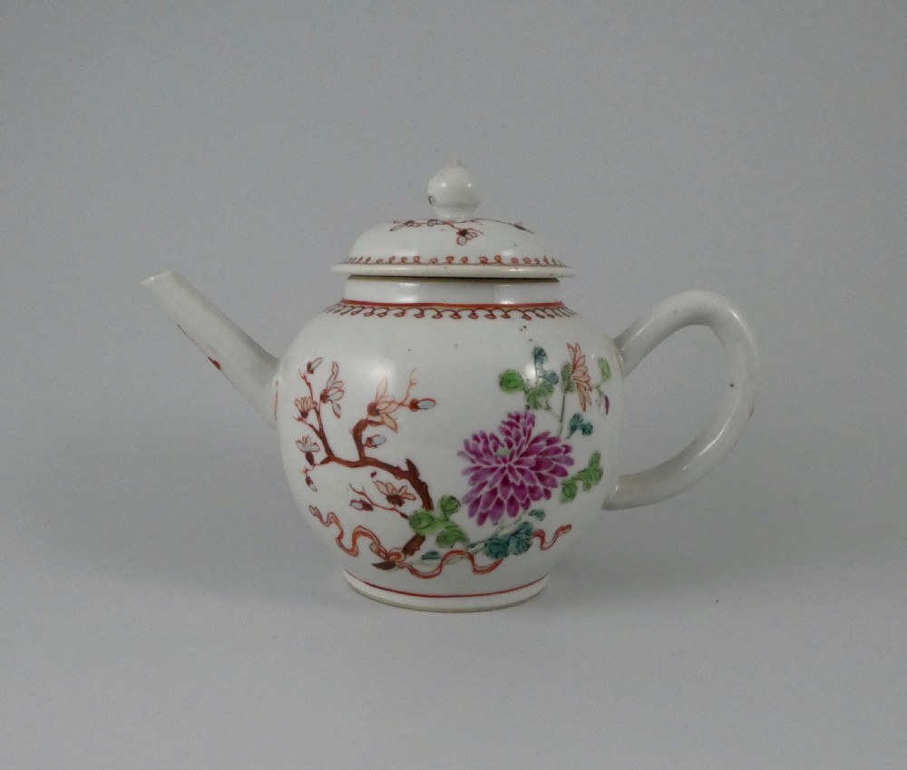 Chinese porcelain teapot. Famille rose. c. 1760. Qianlong Period. View II