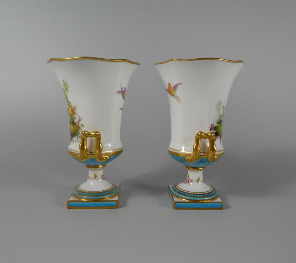 Pair Royal Crown Derby vases. Exotic birds. Signed C. Harris, dated 1909. View IV
