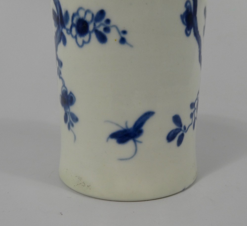 Worcester porcelain small mug. Prunus Root Pattern, c. 1755. View VII