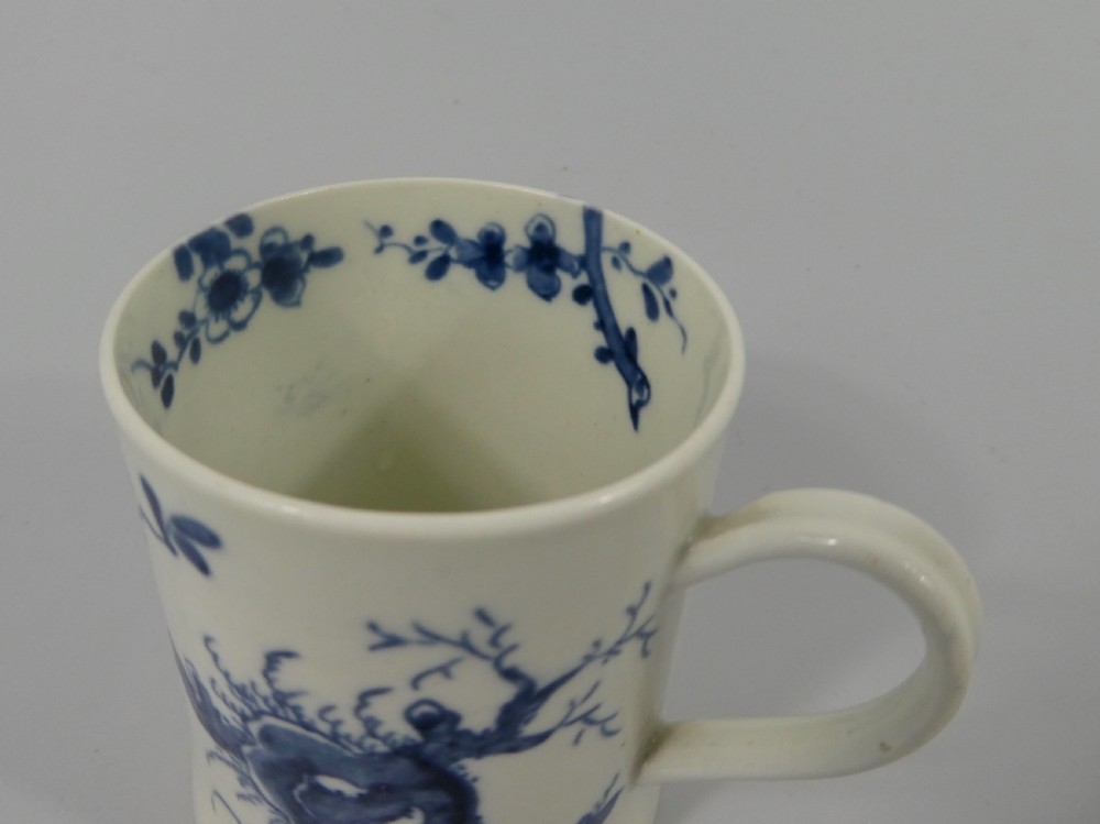 Worcester porcelain small mug. Prunus Root Pattern, c. 1755. View VIII