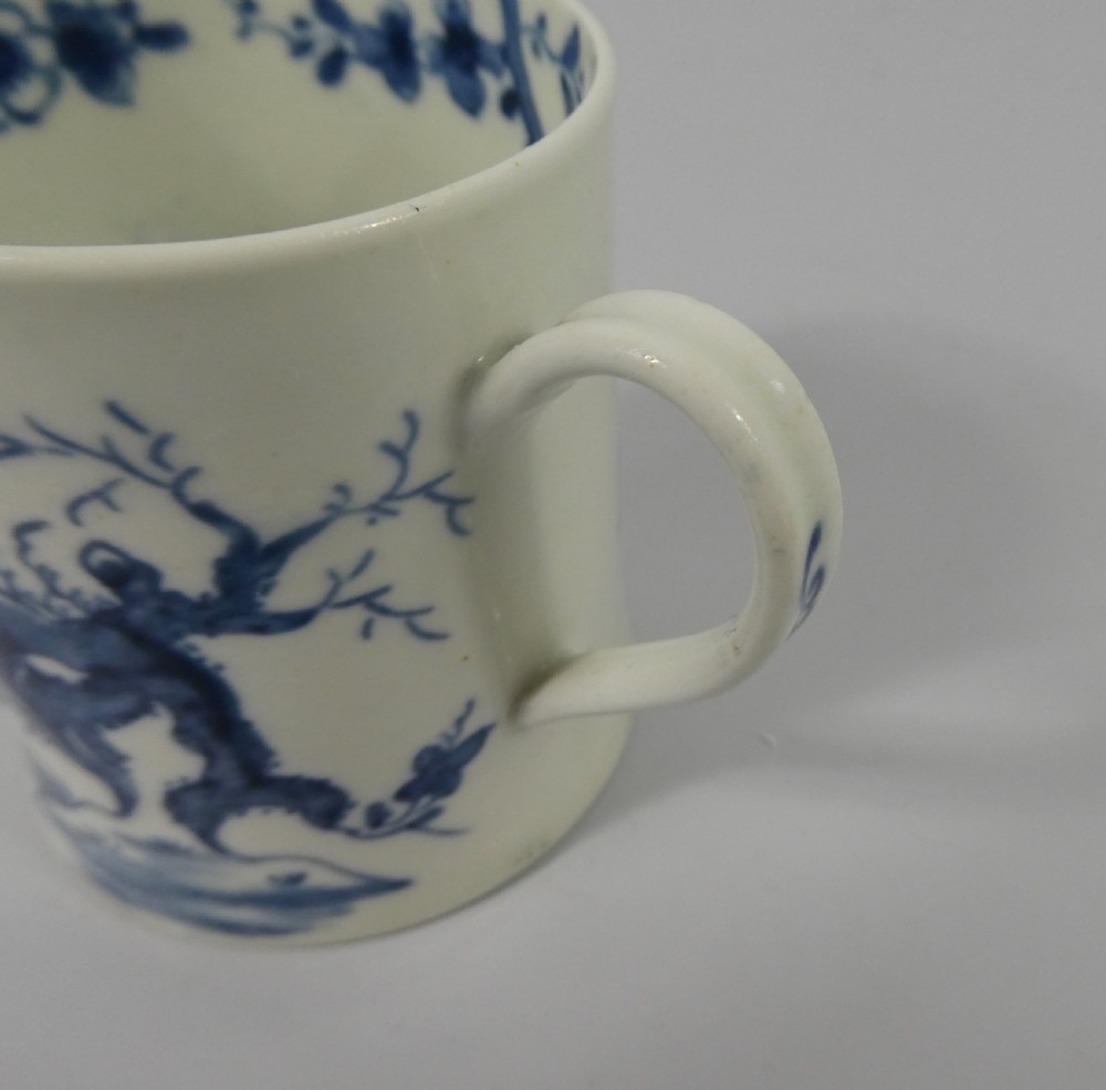 Worcester porcelain small mug. Prunus Root Pattern, c. 1755. View XII