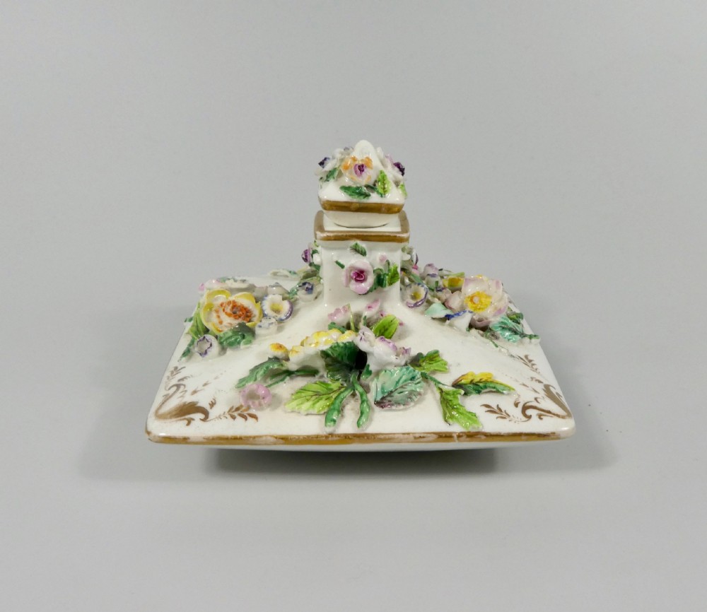 Rockingham porcelain scent bottle, c. 1835. View II