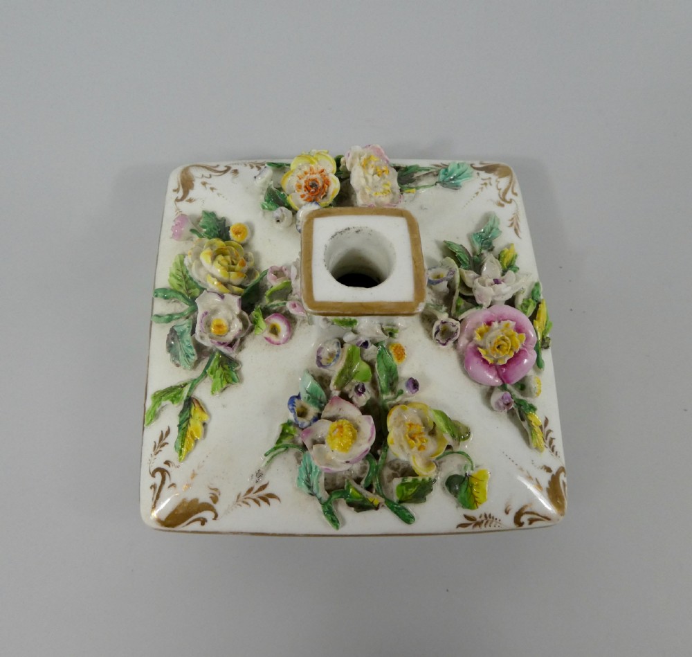 Rockingham porcelain scent bottle, c. 1835. View VI