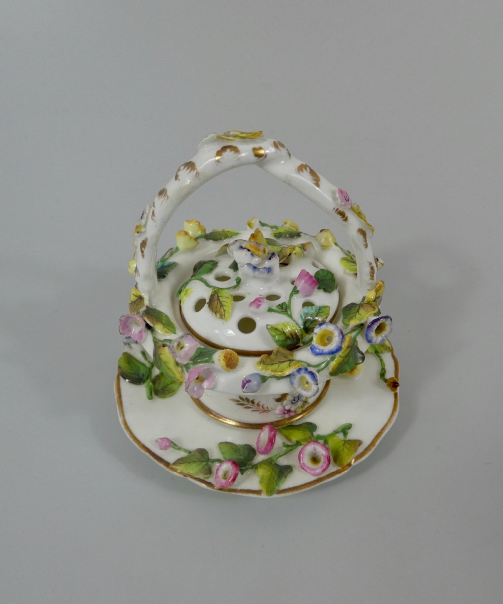 Rockingham porcelain pot pourri, cover & stand, c. 1830. View IV