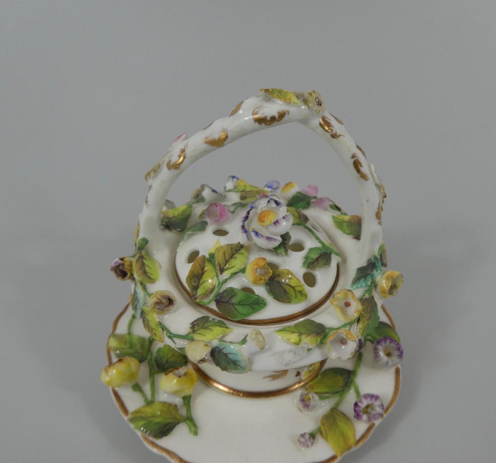 Rockingham porcelain pot pourri, cover & stand, c. 1830. View V