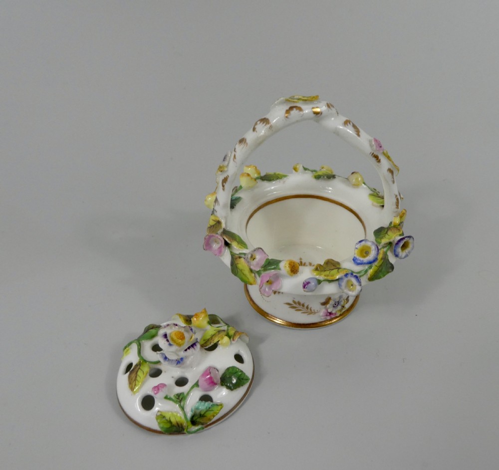 Rockingham porcelain pot pourri, cover & stand, c. 1830. View IX