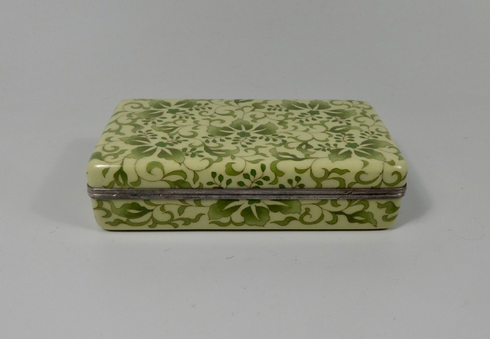 Ando cloisonne box and cover. c. 1890. Meiji Period. View III