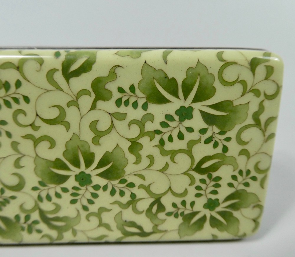 Ando cloisonne box and cover. c. 1890. Meiji Period. View IV
