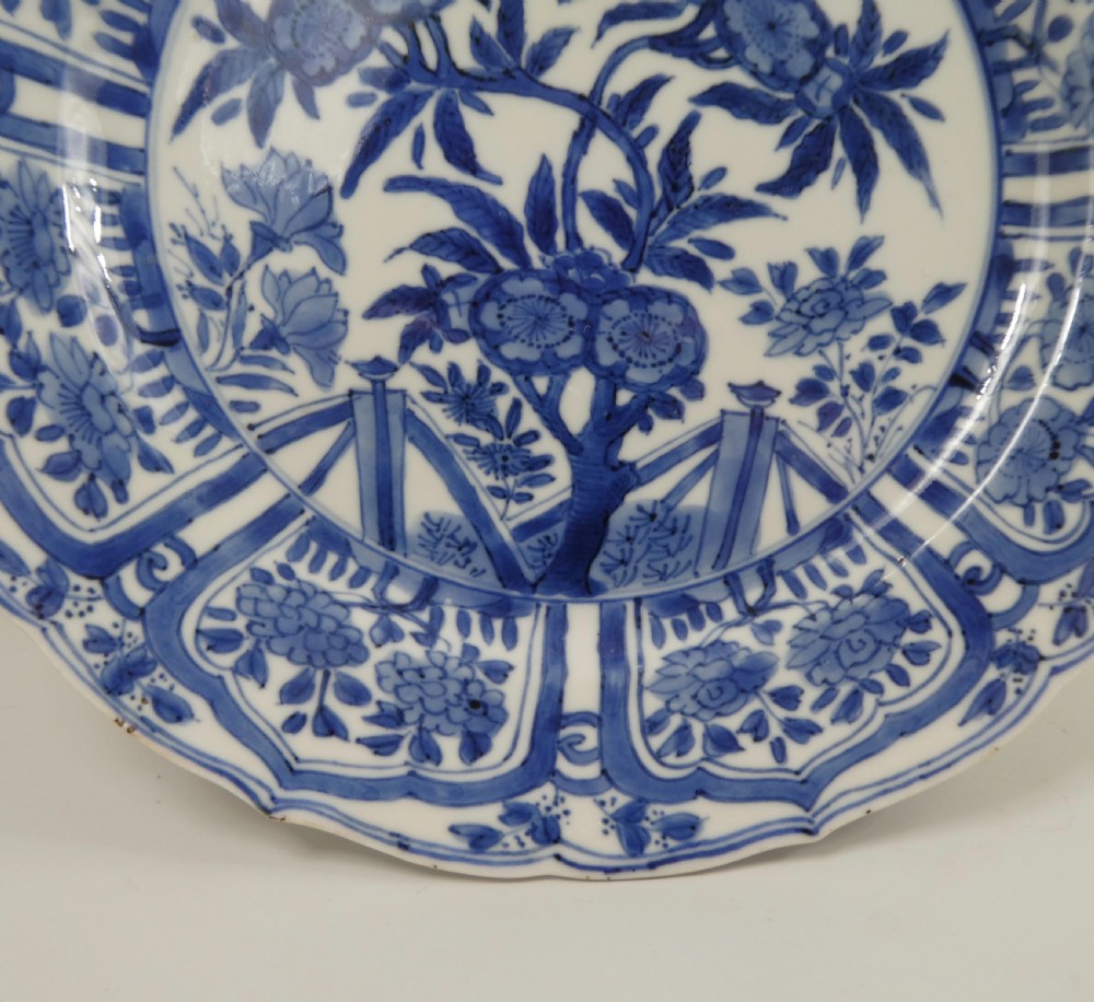 Chinese porcelain dish. Kangxi Period (1662-1722). View IV