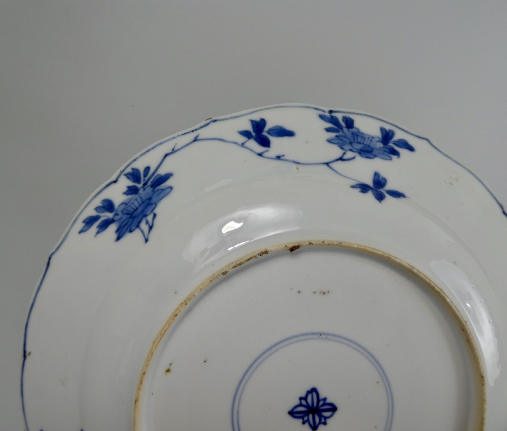 Chinese porcelain dish. Kangxi Period (1662-1722). View VI