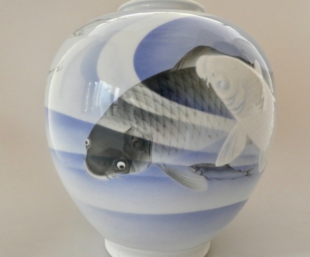Japanese Koransha porcelain vase, Meiji Period. View IV