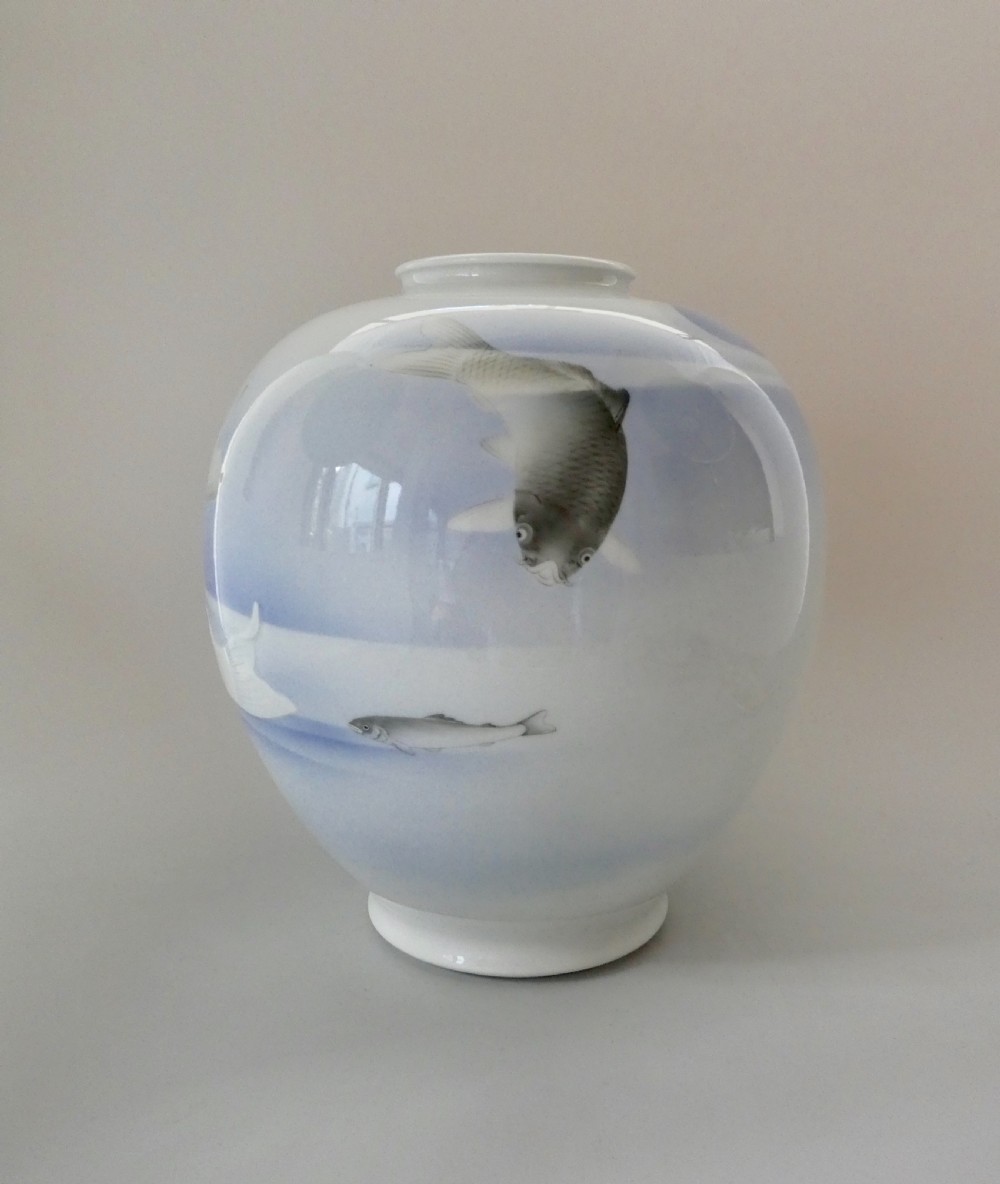 Japanese Koransha porcelain vase, Meiji Period. View IX