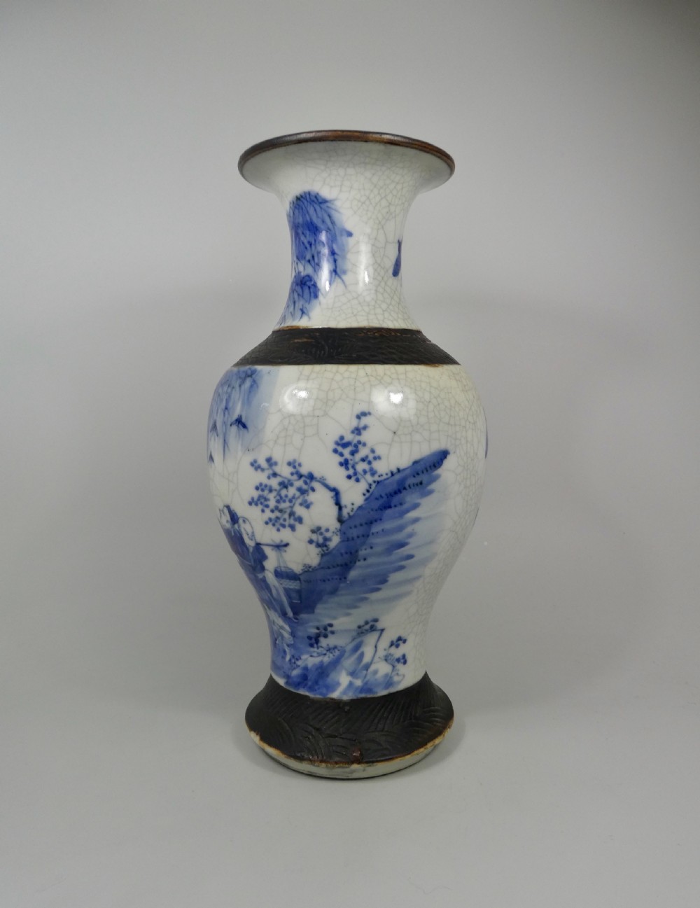 Chinese porcelain ‘Crackle glaze’ vase, c. 1890. View VII