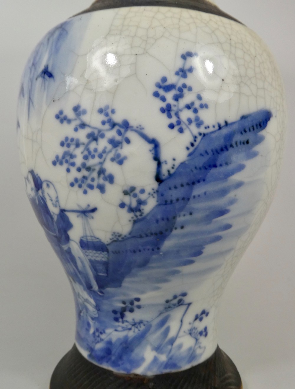 Chinese porcelain ‘Crackle glaze’ vase, c. 1890. View VIII