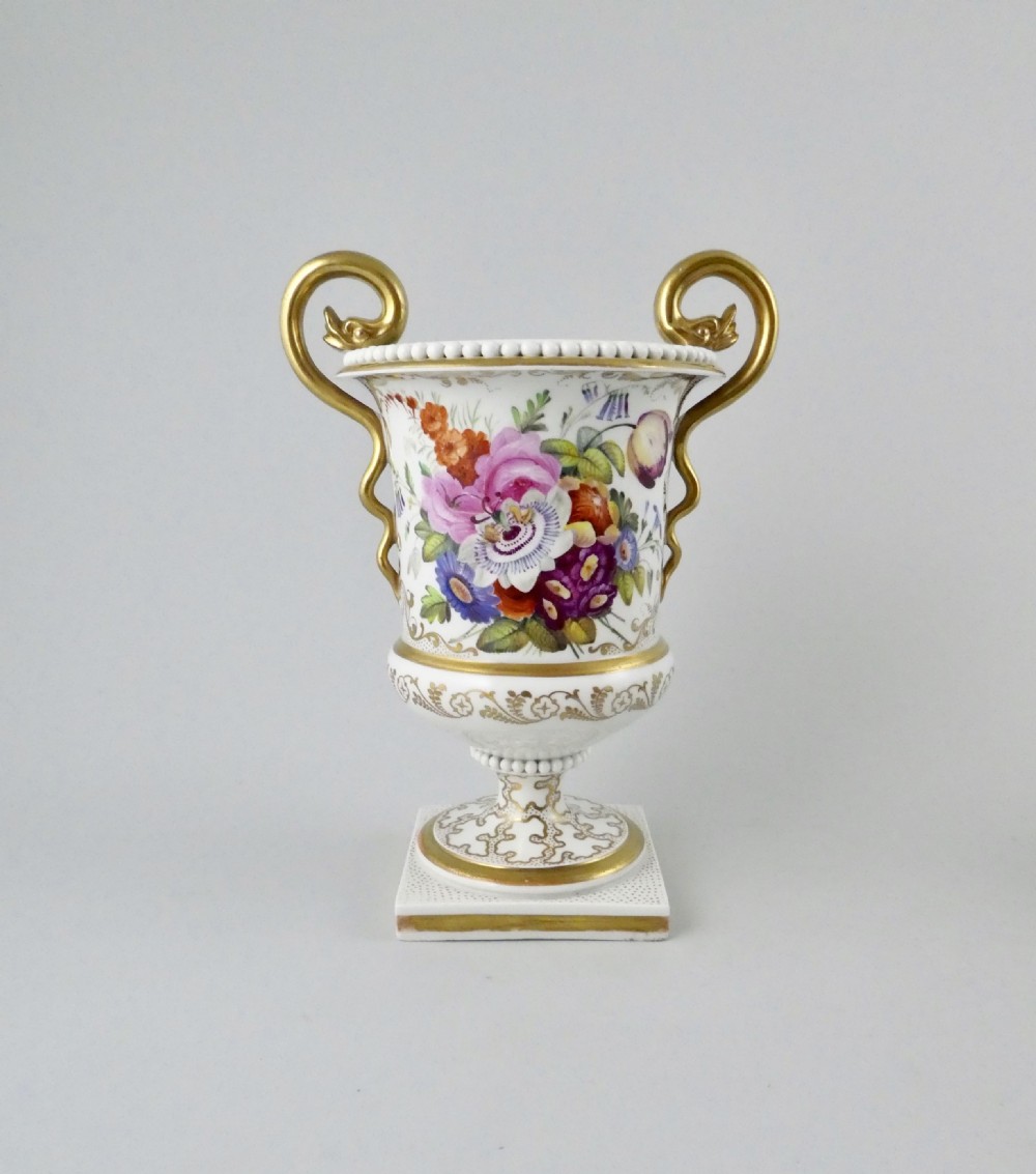 FBB Worcester porcelain vase, c. 1810.