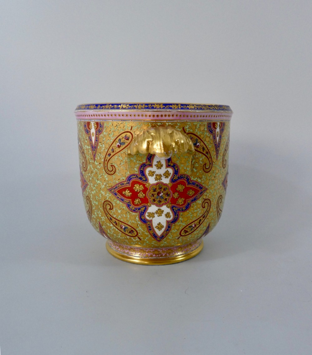 Coalport cache pot. Cashmere pattern. c. 1875. View IV