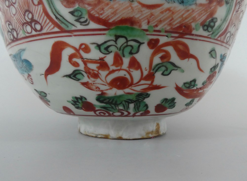 Chinese Swatow porcelain bowl, c.1600. Ming Dynasty. View III