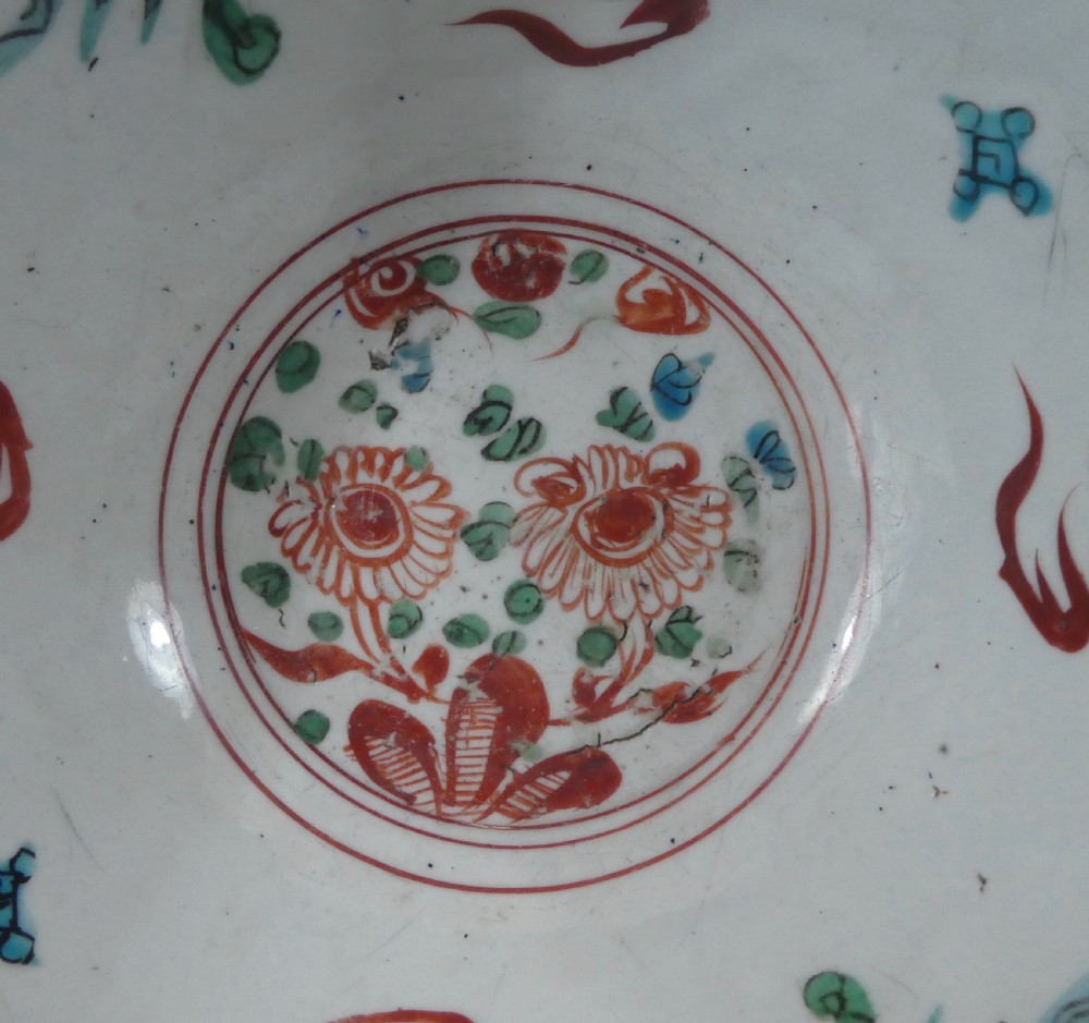 Chinese Swatow porcelain bowl, c.1600. Ming Dynasty. View XIII