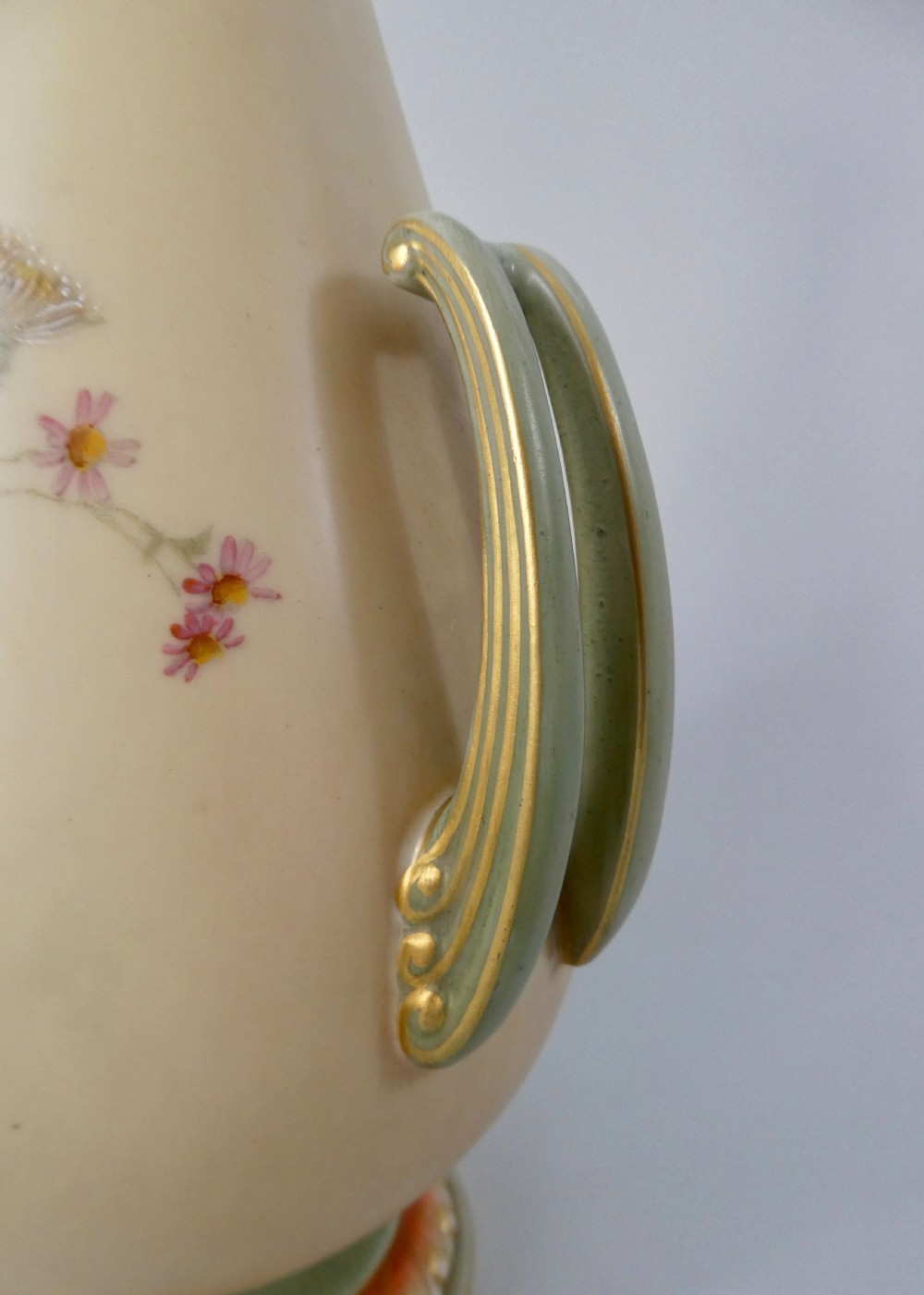 Royal Worcester porcelain vase. Thistles. Dated 1901. View V