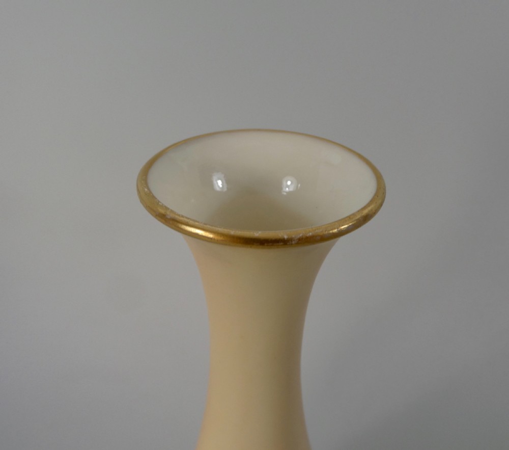 Royal Worcester porcelain vase. Thistles. Dated 1901. View X