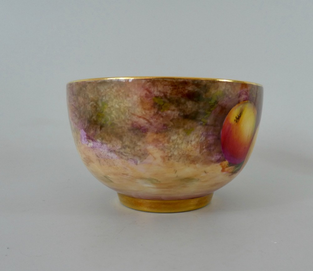 Royal Worcester sugar bowl, Signed R. Lewis View IV