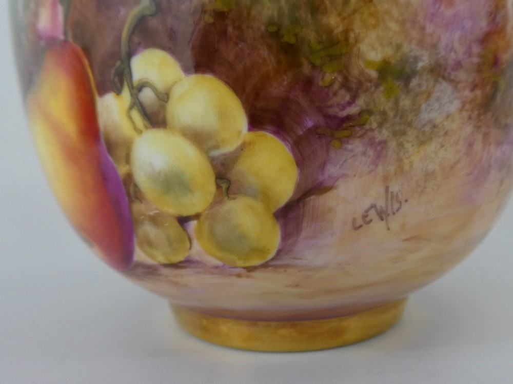 Royal Worcester sugar bowl, Signed R. Lewis View IX