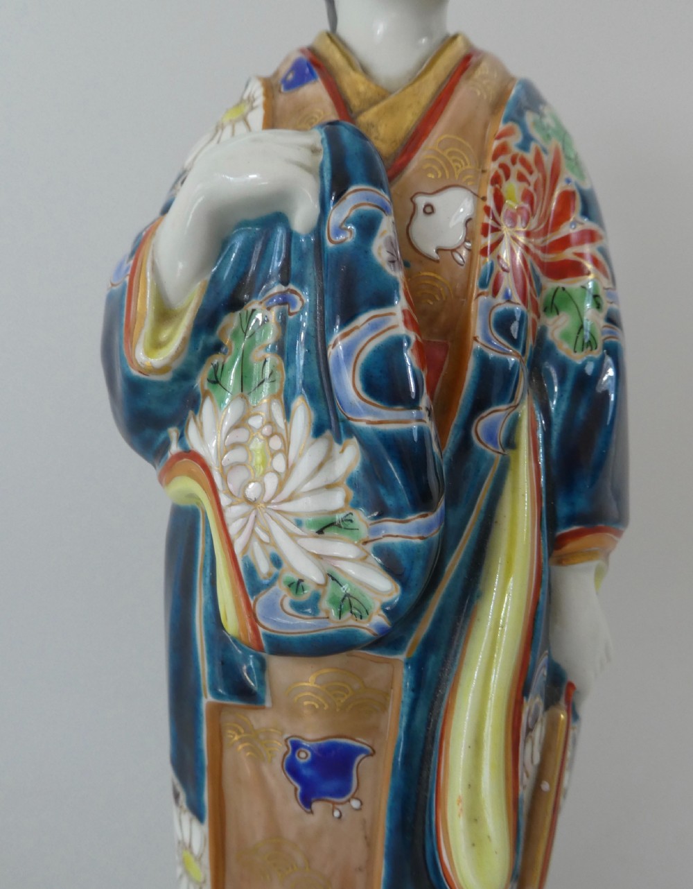 Kutani porcelain Bijin, c. 1890. Meiji Period. View IV