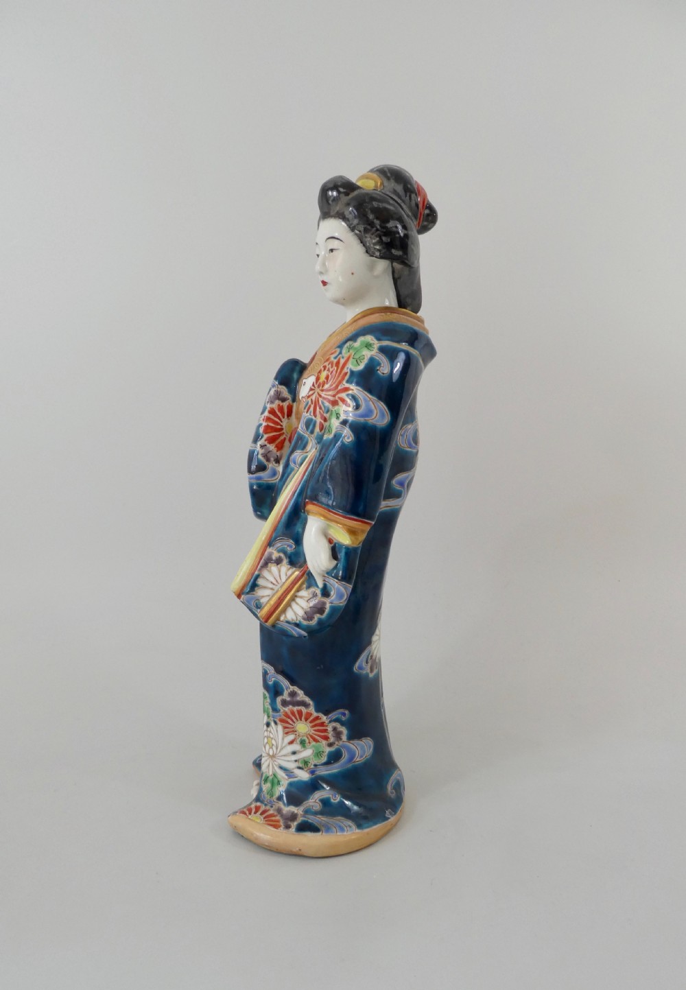 Kutani porcelain Bijin, c. 1890. Meiji Period. View IX