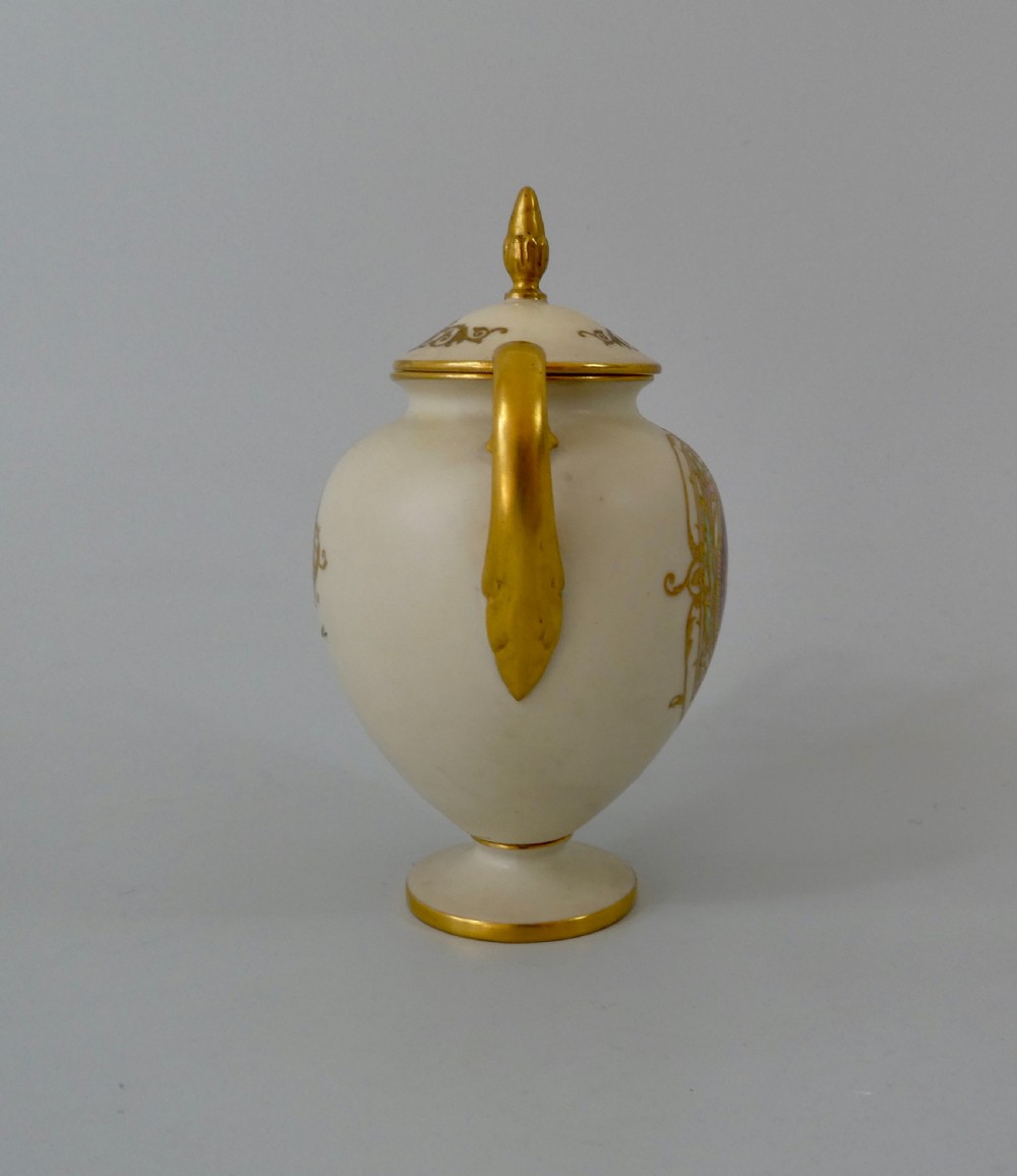 Royal Worcester vase & cover. William Bee, dated 1922. View II