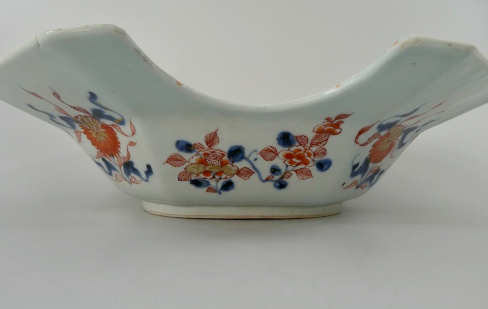 Chinese Imari, ‘Barbers’ bowl, c. 1720. In perfect condition. View VII