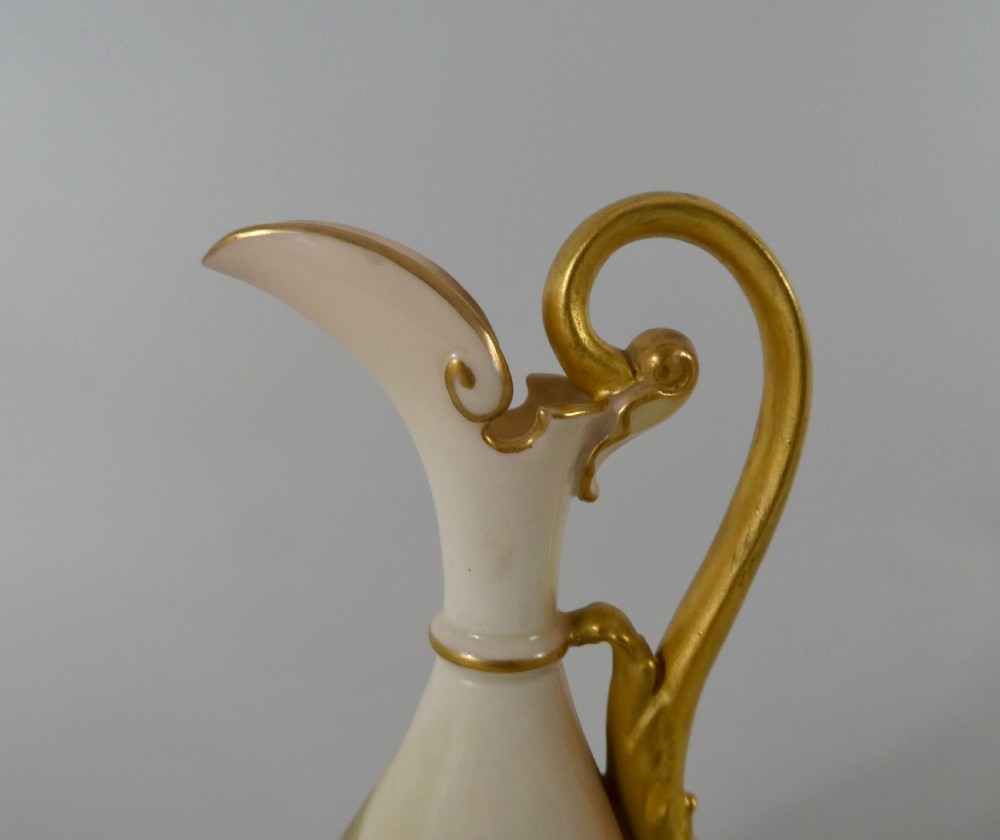 Royal Worcester porcelain ewer, Roses, dated 1919. View VIII