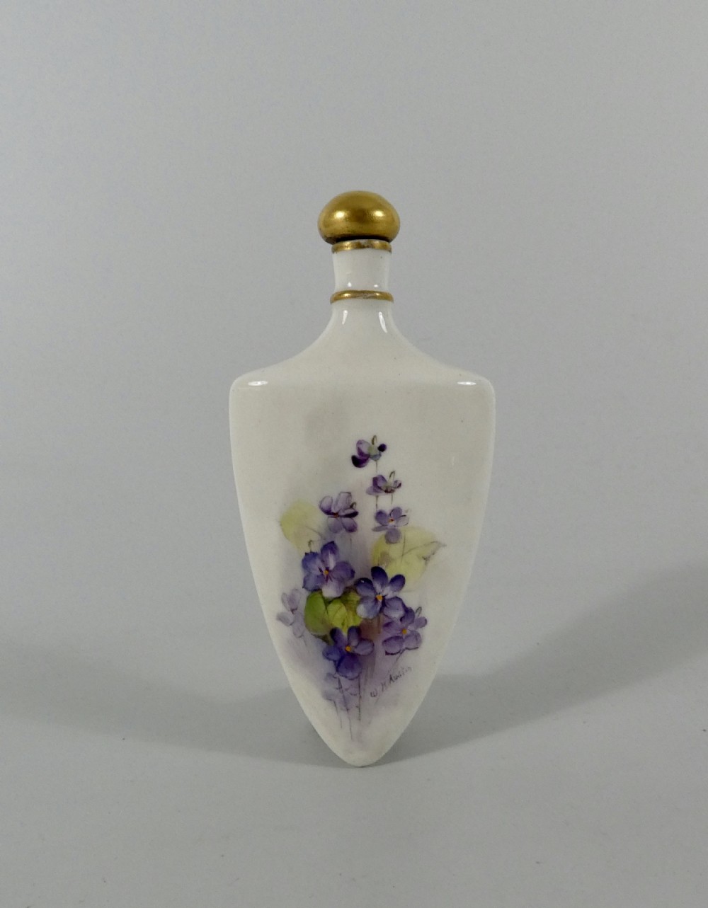 Royal Worcester scent bottle. W.H. Austin, c. 1915.