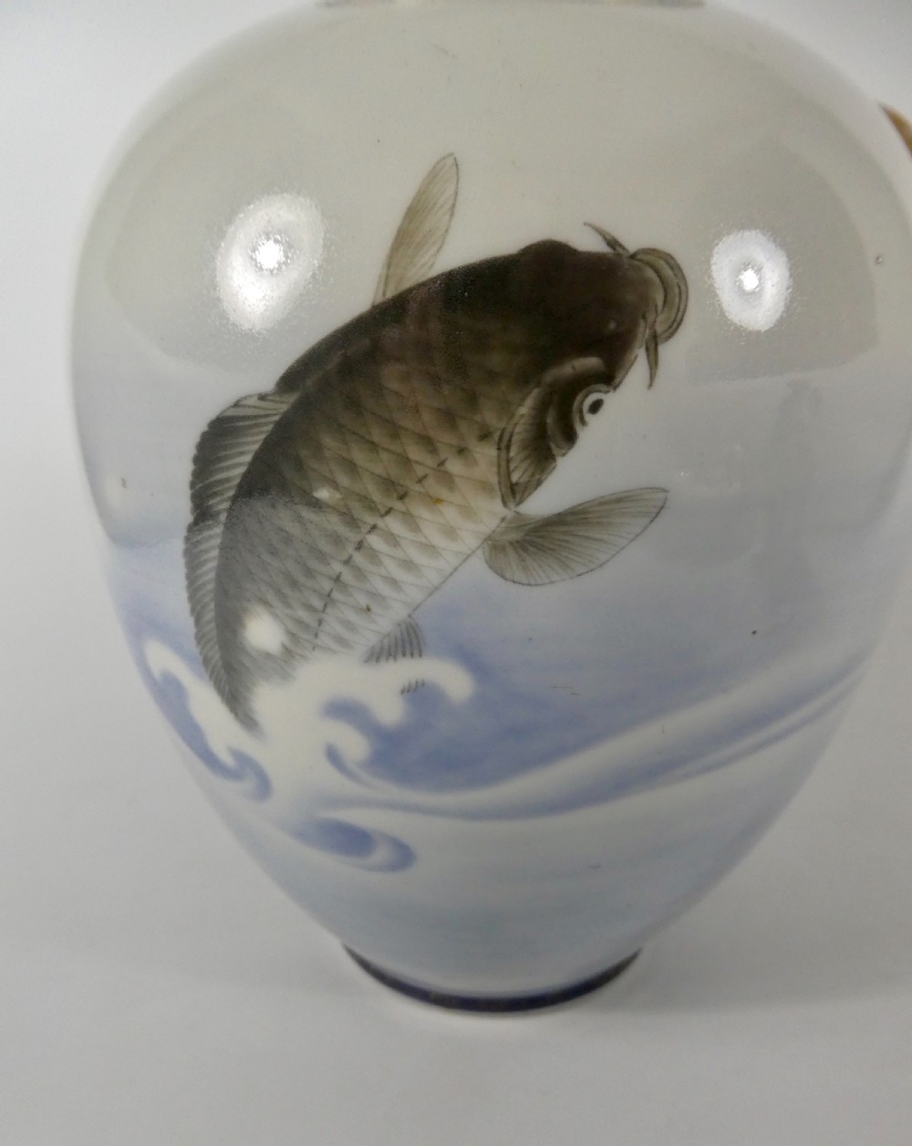 Fukugawa vase. Carp decoration, Japan, c. 1890. Meiji Period. View VII