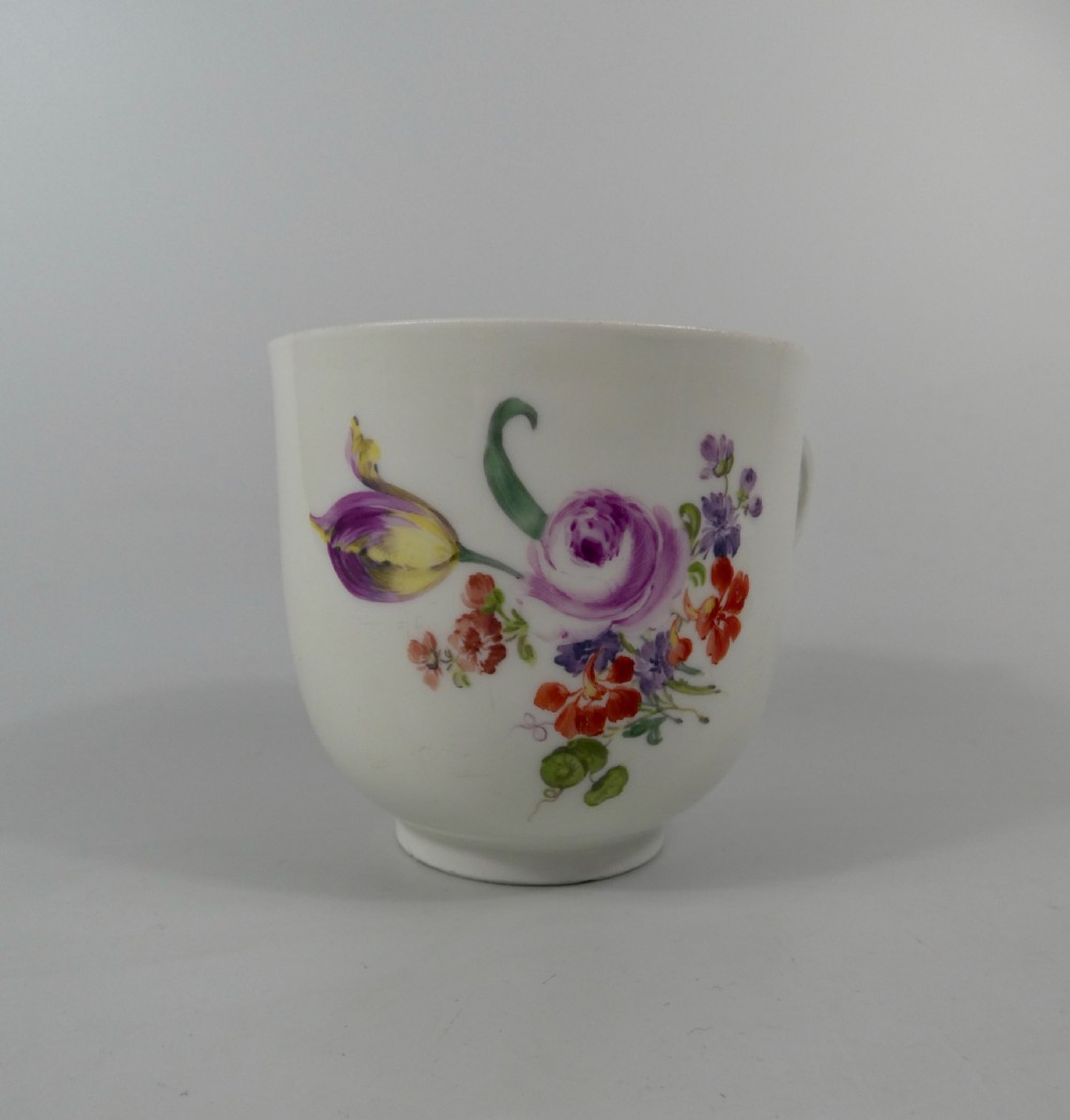 Meissen porcelain cup and saucer, c.1740. View VIII