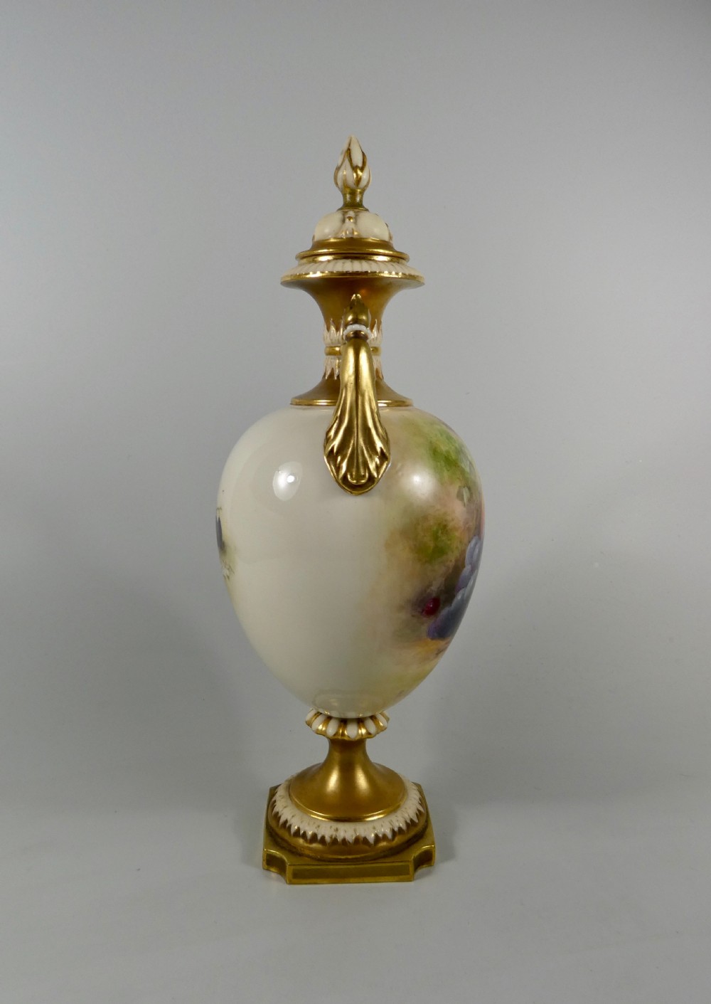Royal Worcester vase, William Ricketts, dated 1915. View V