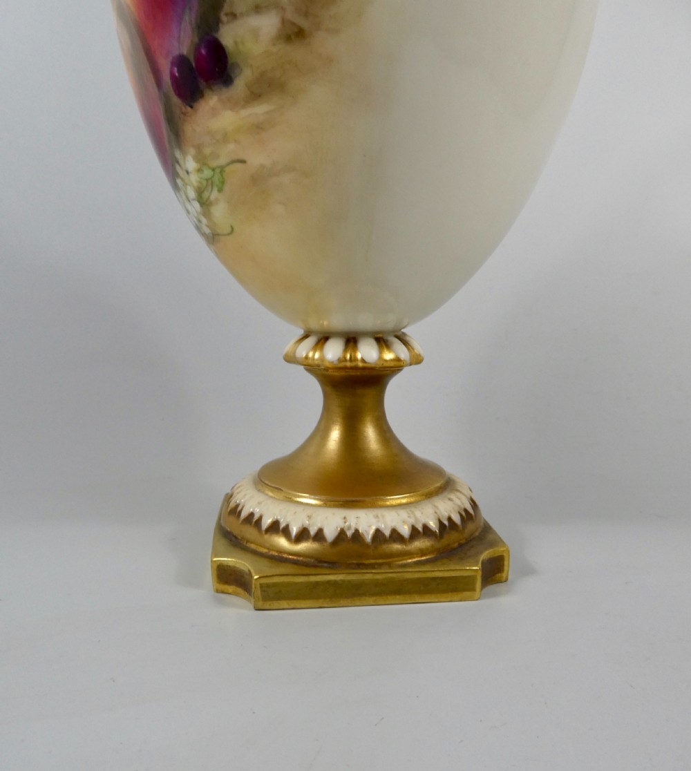 Royal Worcester vase, William Ricketts, dated 1915. View X