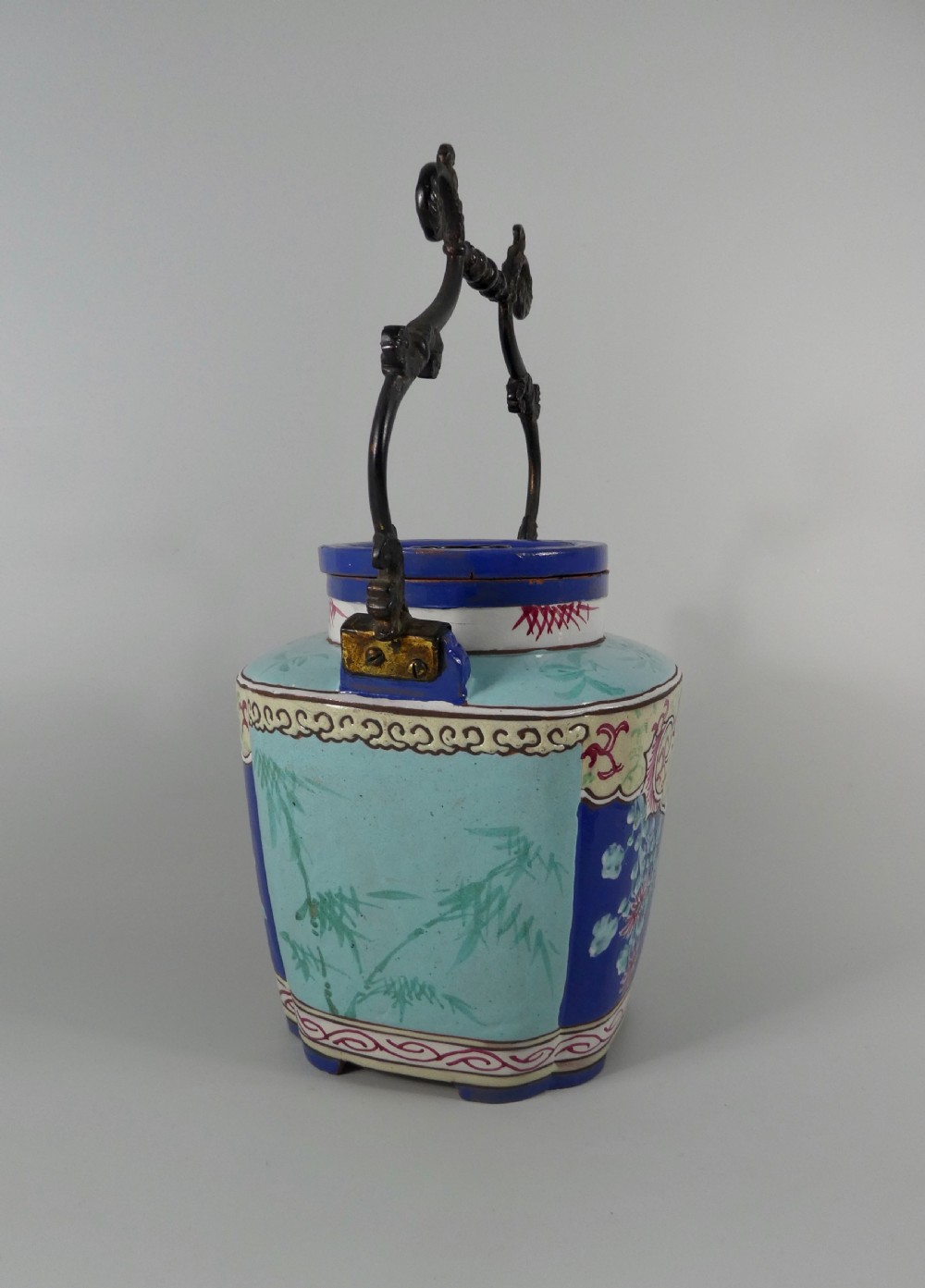 Chinese Yixing enamelled teapot, c.1850. Qing Dynasty. View IV