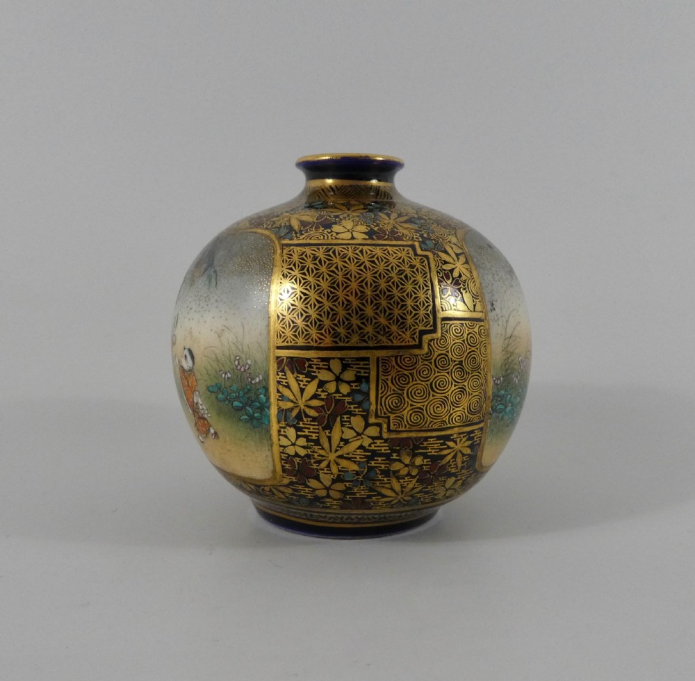 Satsuma pottery vase. Kinkozan, c. 1900. Meiji Period. View VI