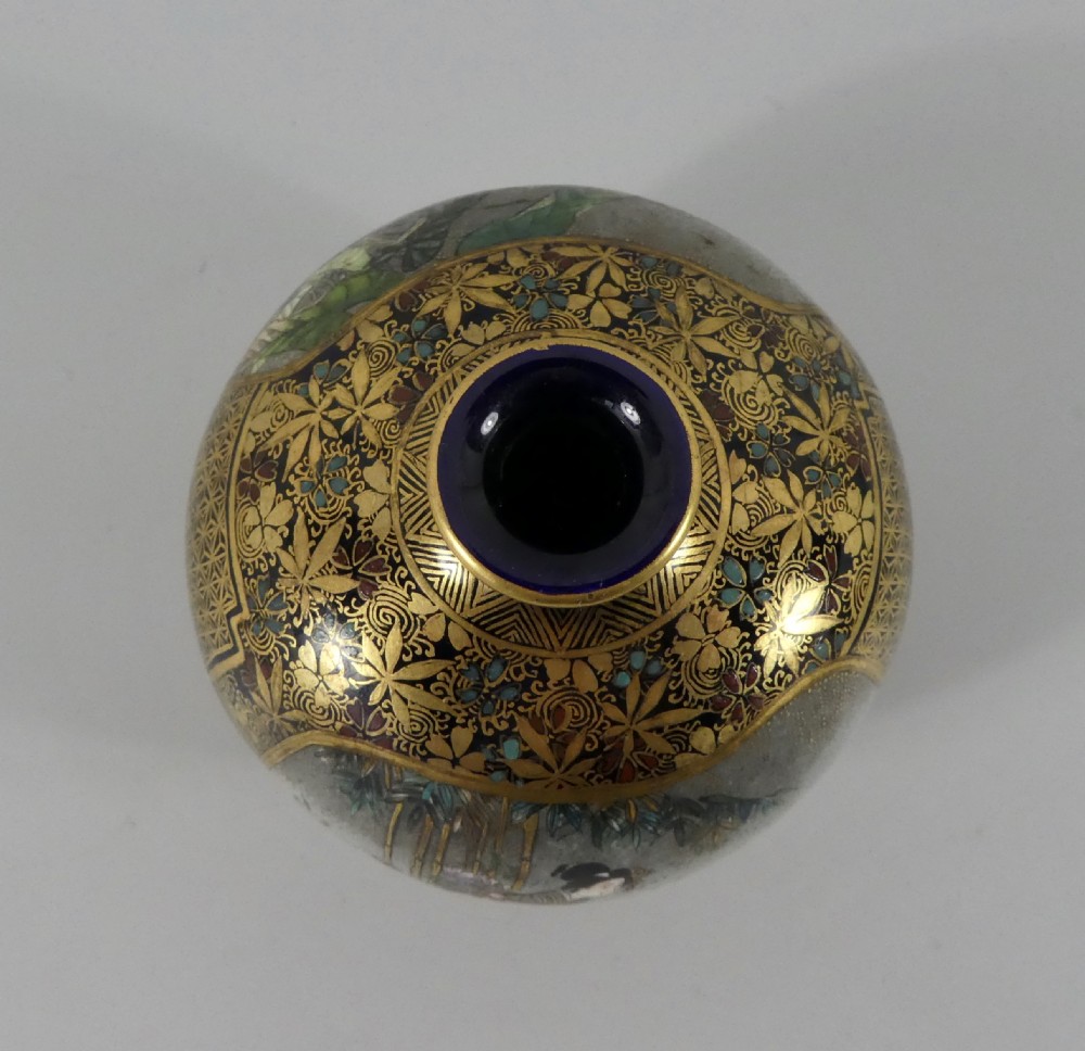 Satsuma pottery vase. Kinkozan, c. 1900. Meiji Period. View IX