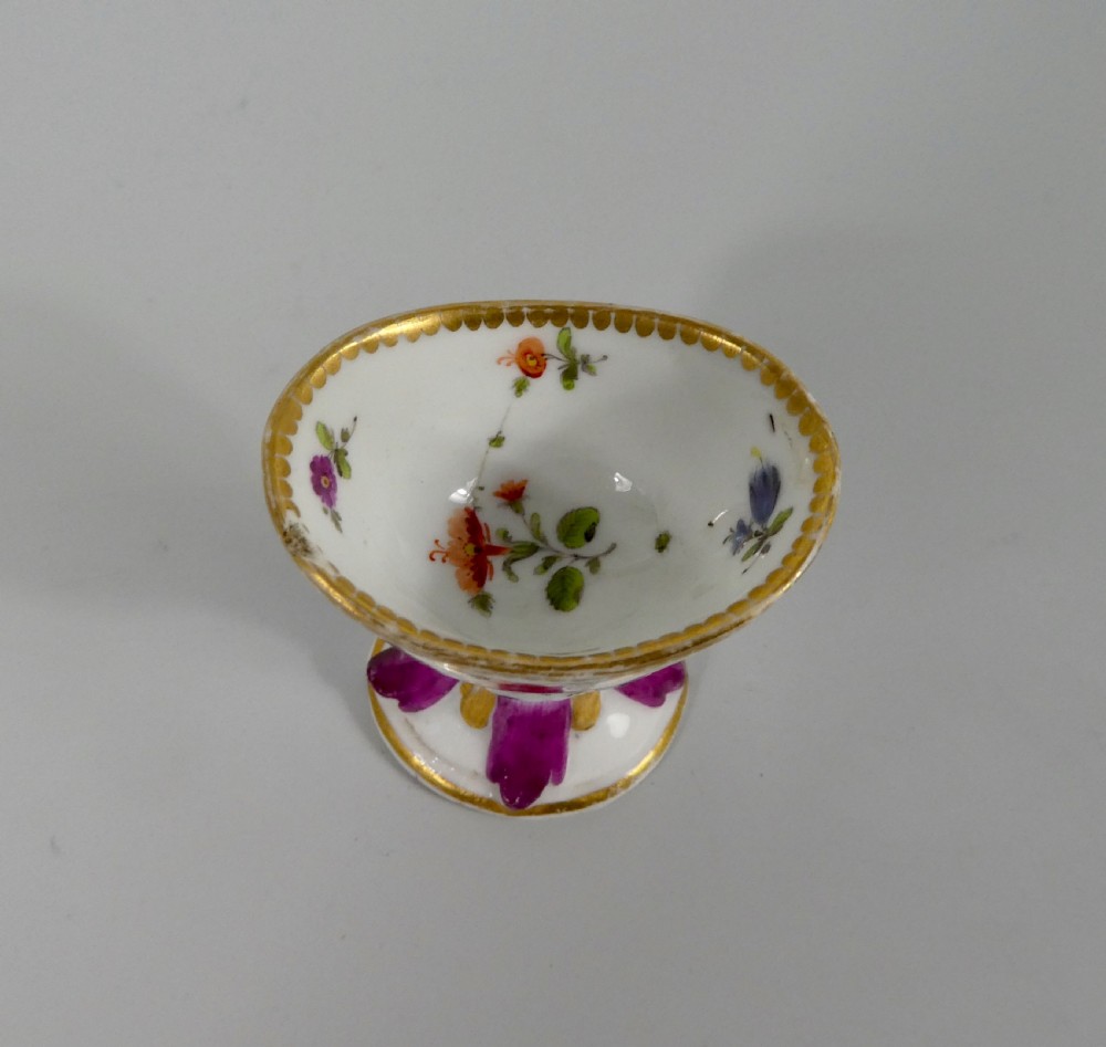 Rare Vienna porcelain eye bath, c. 1770 View V