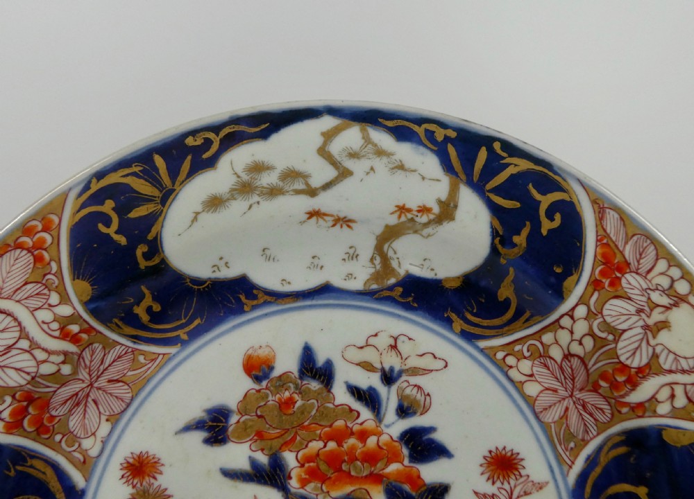Japanese Imari charger, Arita, c. 1700. Genroku Period. View III