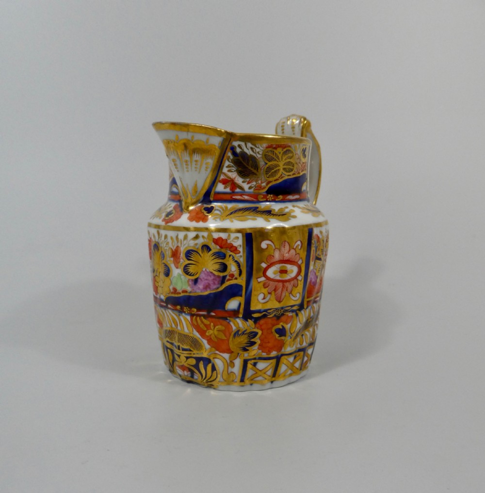 Chamberlains Worcester porcelain jug, Imari, c. 1810. View III