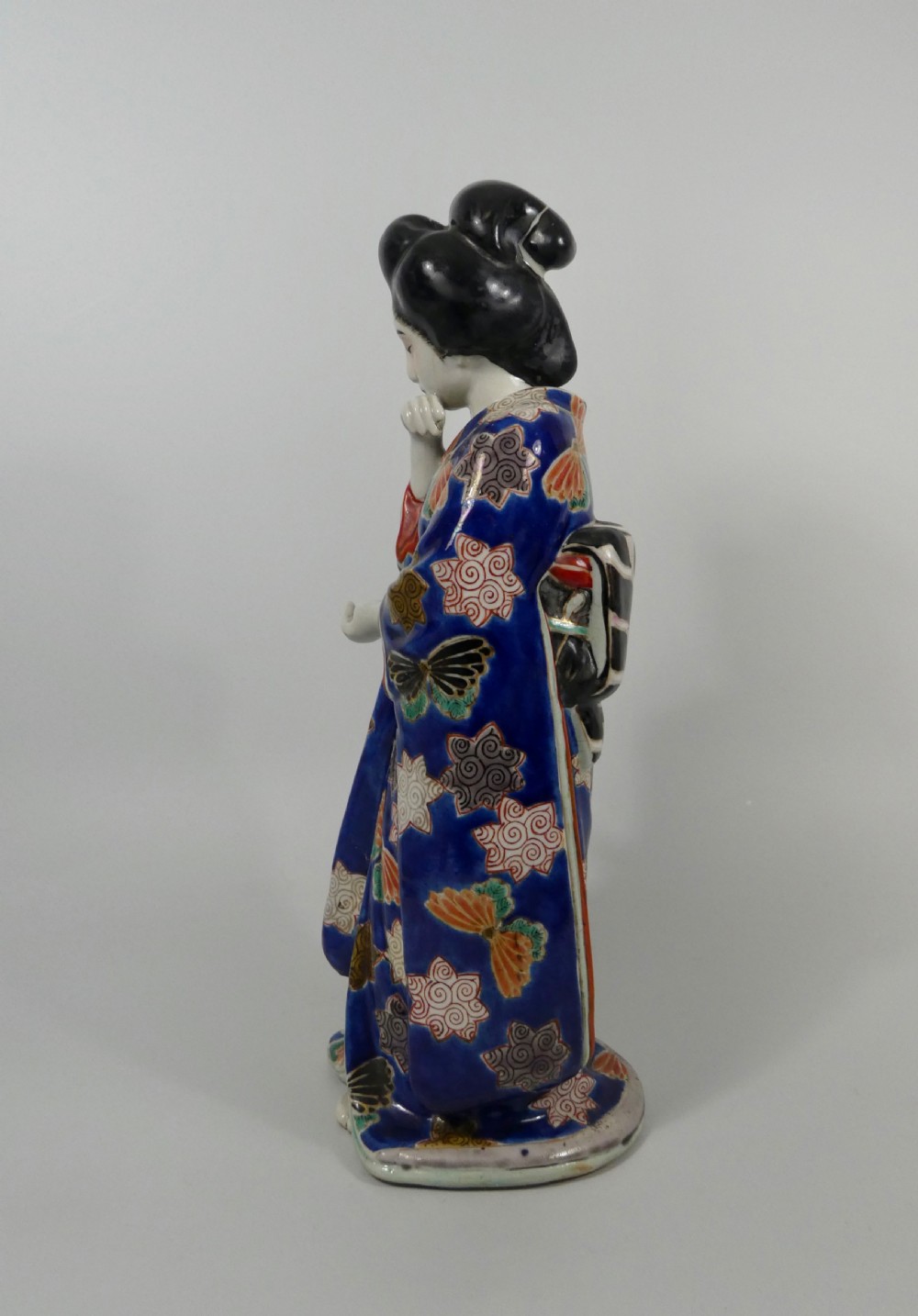 Kutani porcelain Bijin, c. 1890. Meiji Period. View VIII
