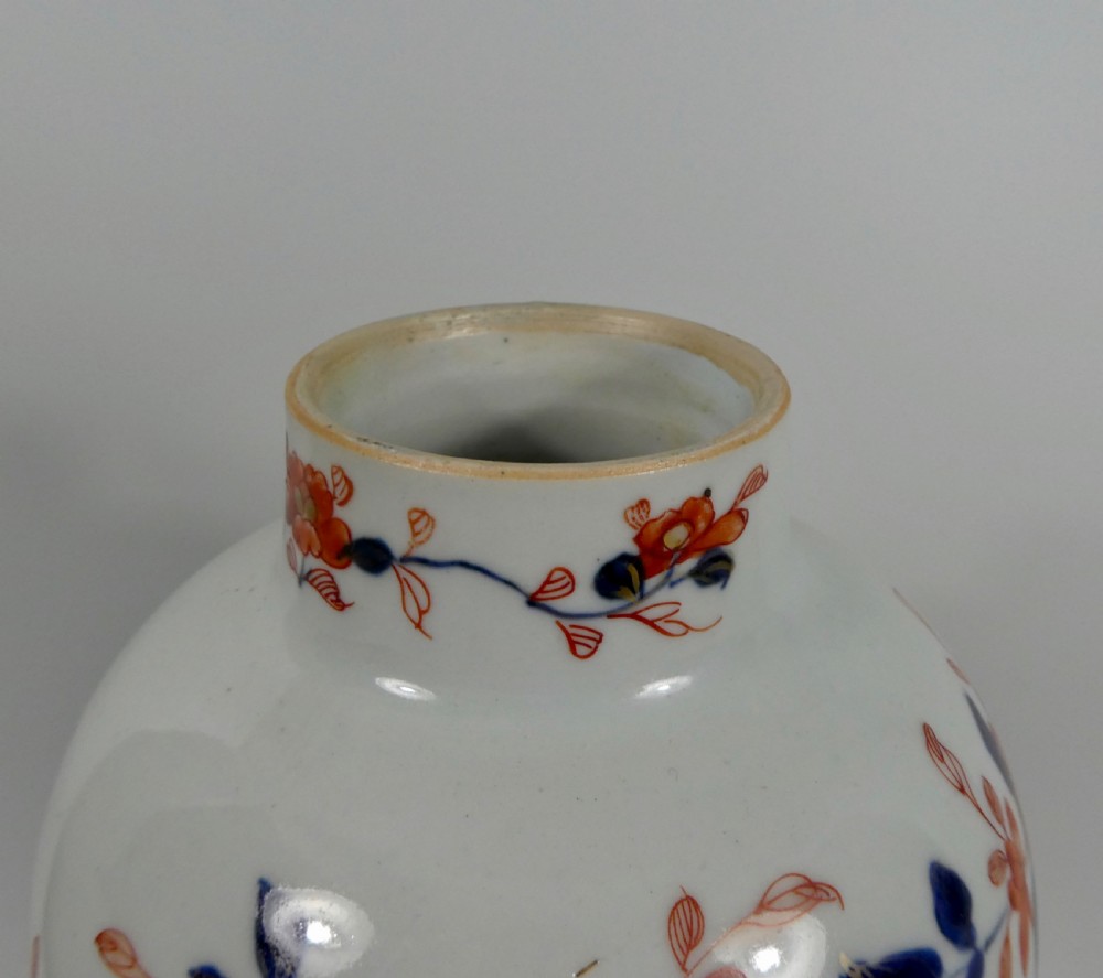 Chinese porcelain garniture of vases, c. 1720. Kangxi Period. View XI