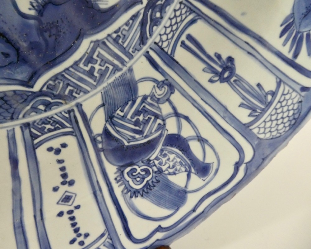 Chinese ‘Kraak’ porcelain charger. Wanli Period (1573-1619). Late Ming. View VI