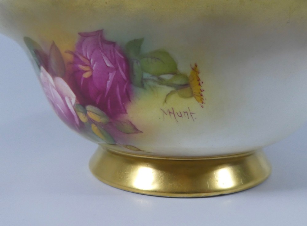 Royal Worcester porcelain bowl, Rose, by Mildred Hunt, dated 1939. View VIII