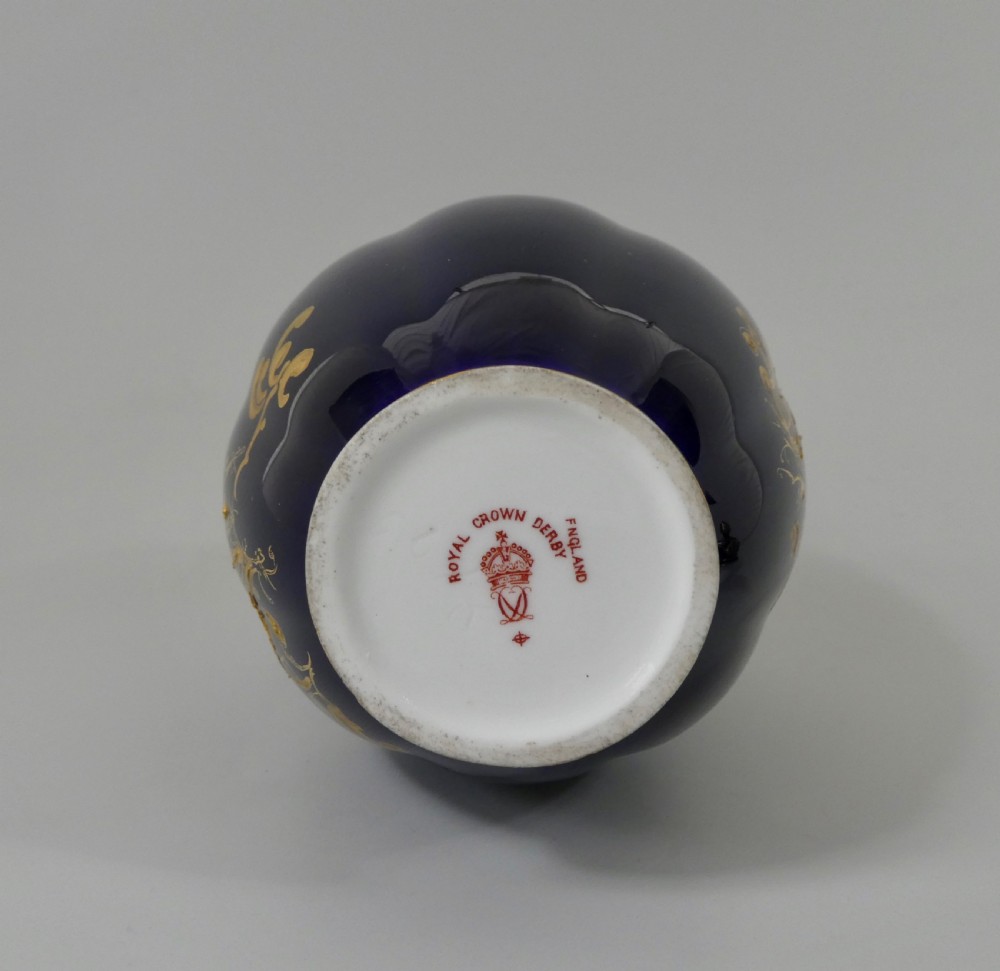 Royal Crown Derby porcelain vase & cover, dated 1909. View VII