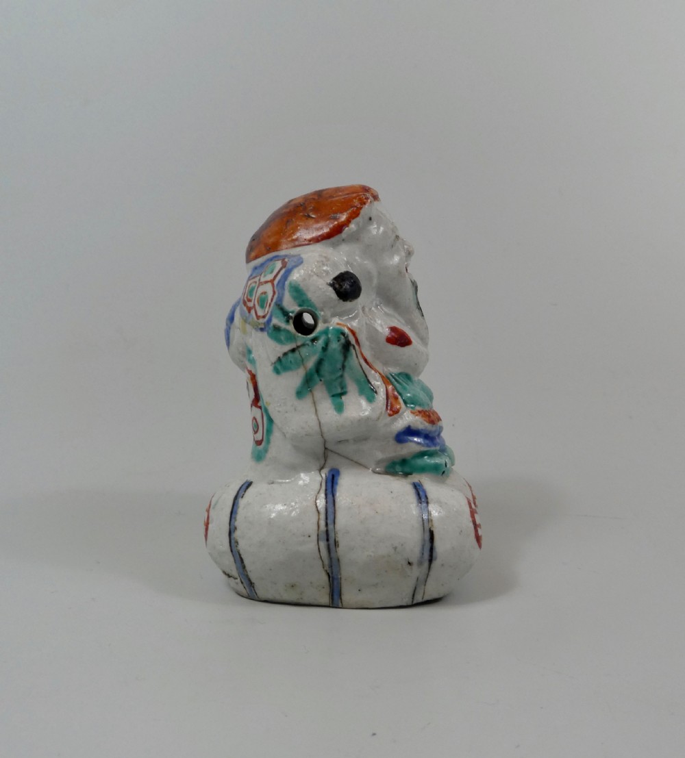 Kakiemon porcelain water dropper, c.1680. Edo Period. View II