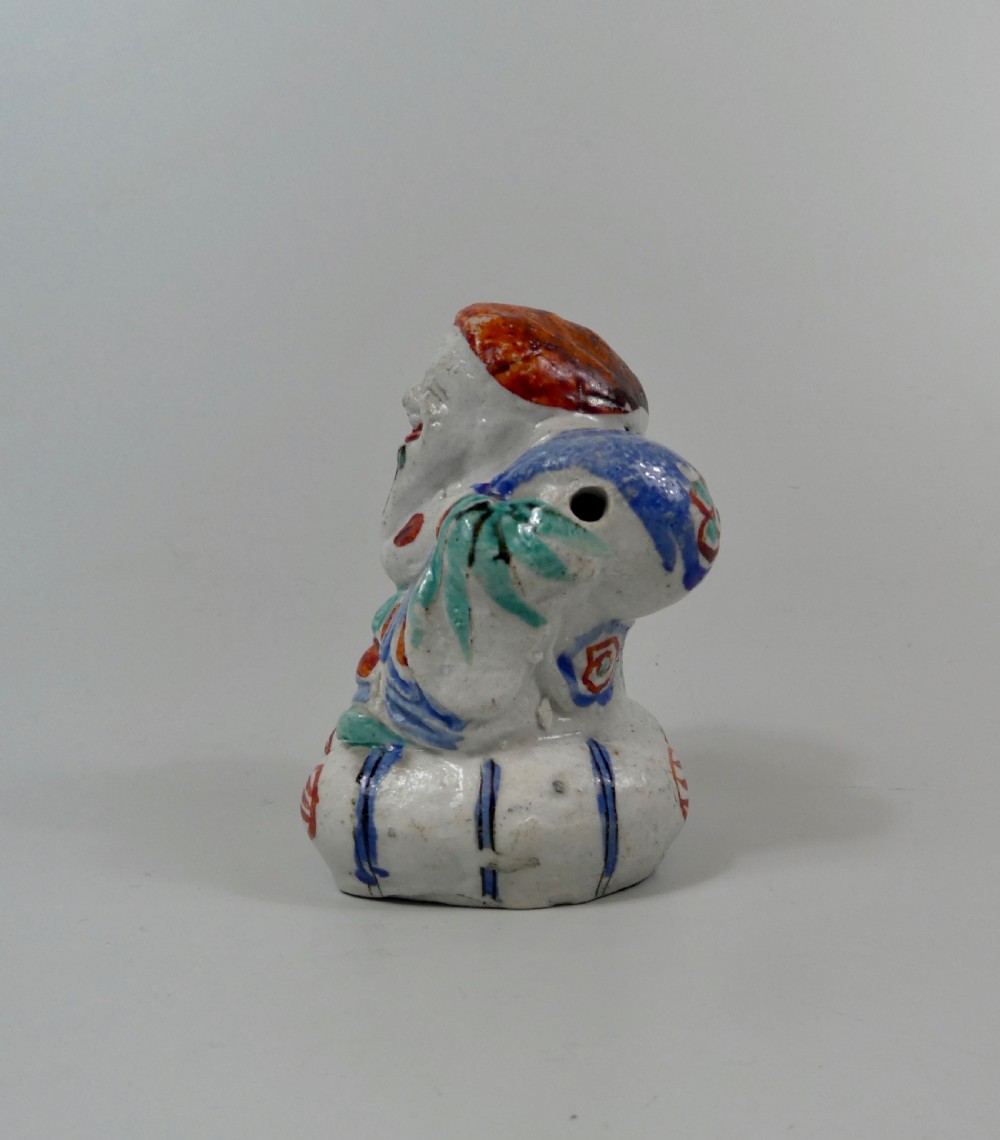 Kakiemon porcelain water dropper, c.1680. Edo Period. View IV