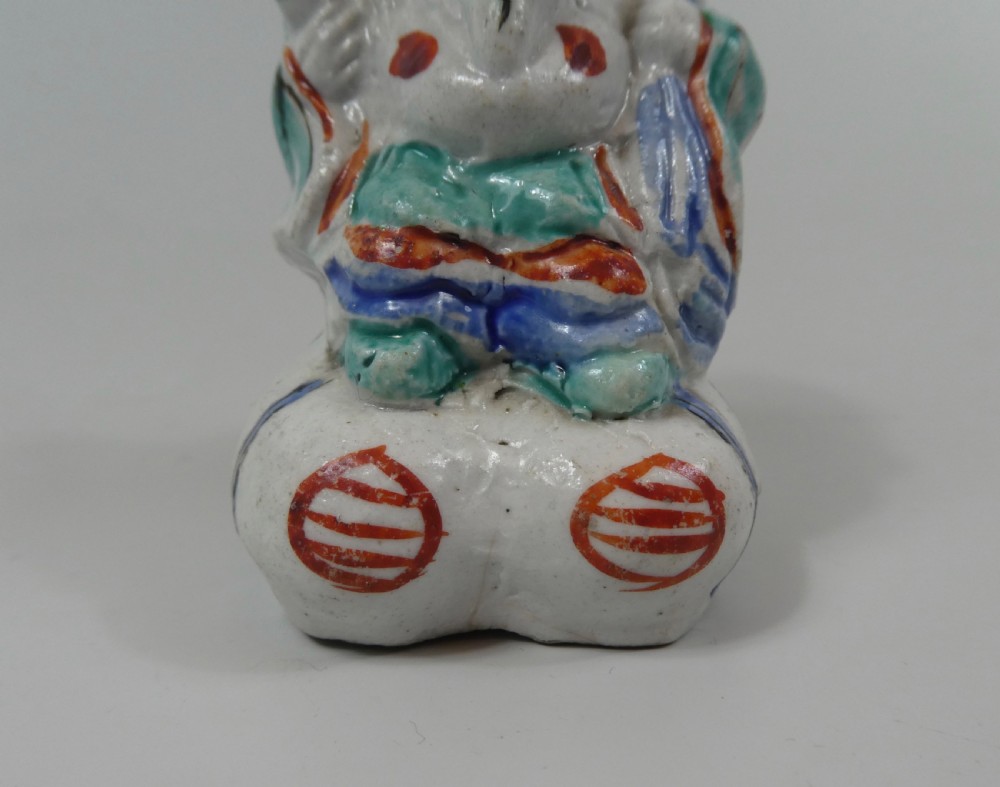 Kakiemon porcelain water dropper, c.1680. Edo Period. View VI